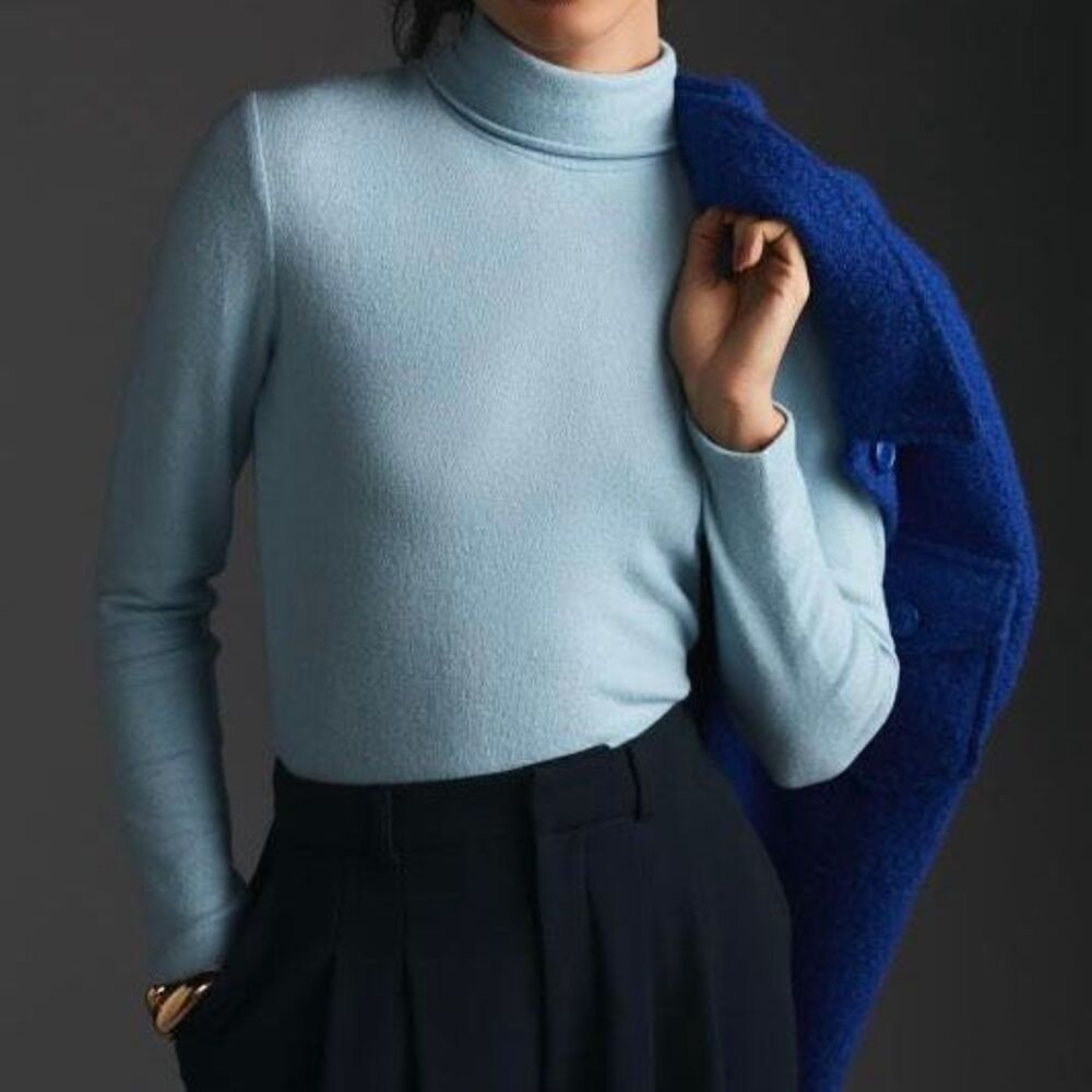 Anthropologie Cropped Baby Blue  Long Sleeve‎ Turtleneck - Women’s L